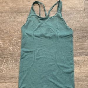 Lululemon Swiftly style tank